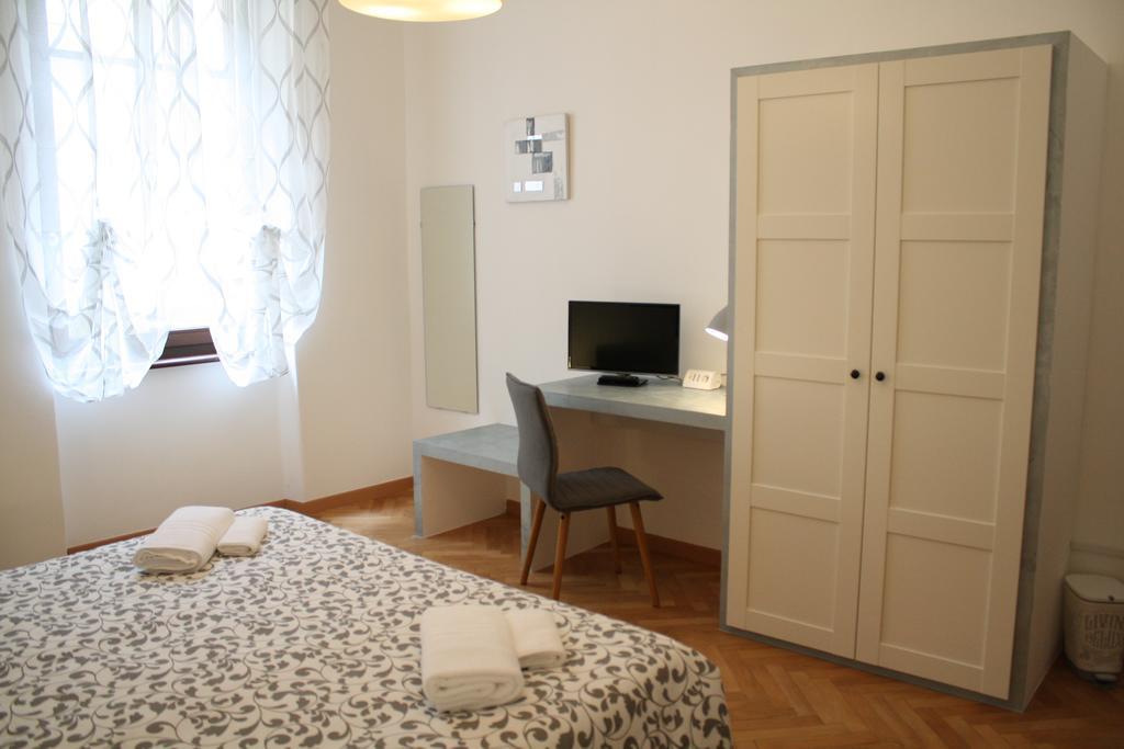 Casa Mia - No Reception Bed & Breakfast Trento Room photo