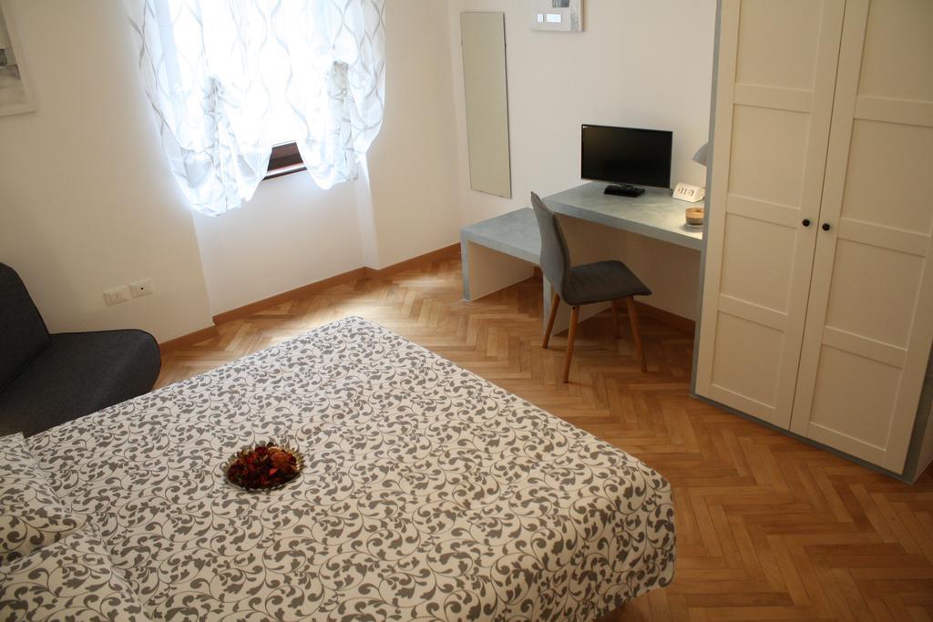 Casa Mia - No Reception Bed & Breakfast Trento Room photo